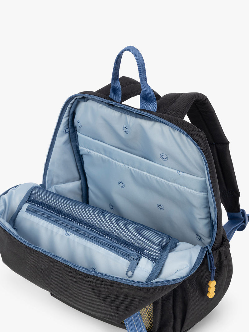 CKBS2501_KIDS_SMALL-BACKPACK_BLACK_OPEN-INTERIOR.jpg