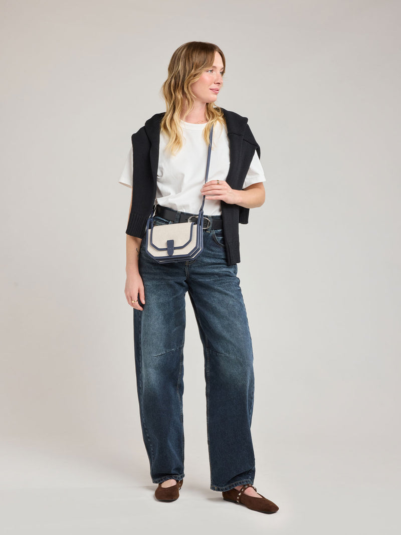 WEB_COLETTE_CROSSBODY-BAG_NATURAL-NAVY.jpg